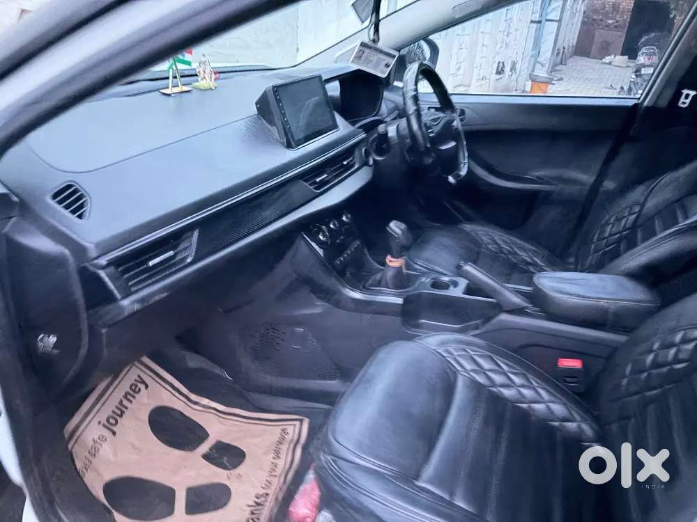 Tata Nexon 2025 Smart Petrol Mt+cng