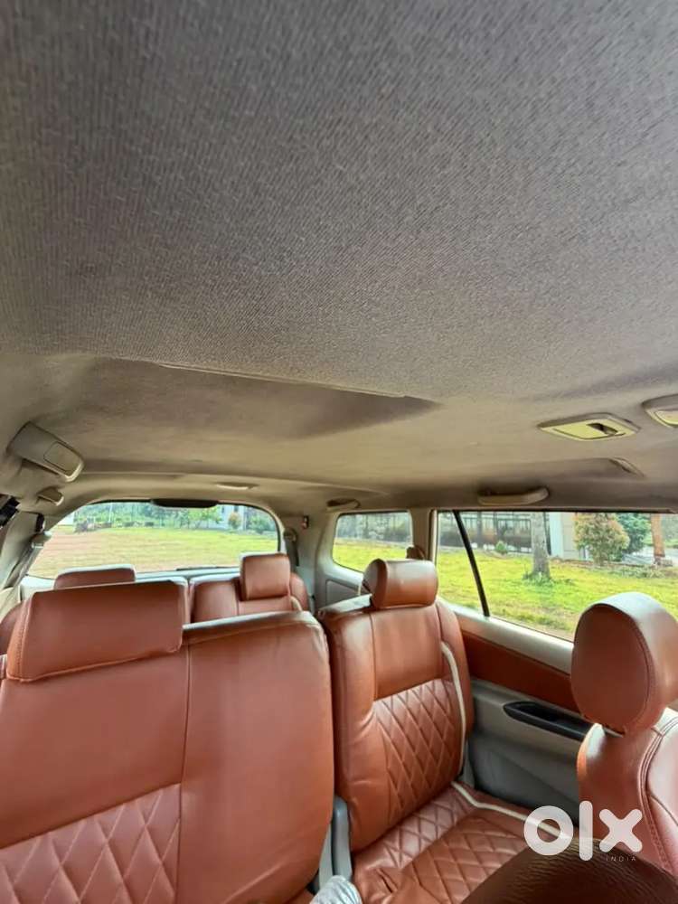 Toyota Innova 2011 Diesel Well Maintained