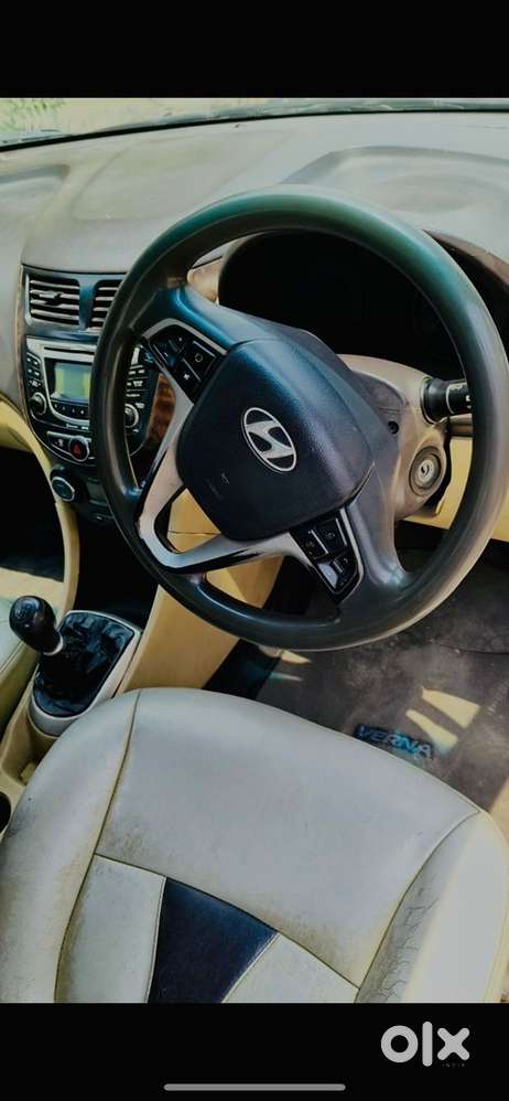 Hyundai Fluidic Verna 2012