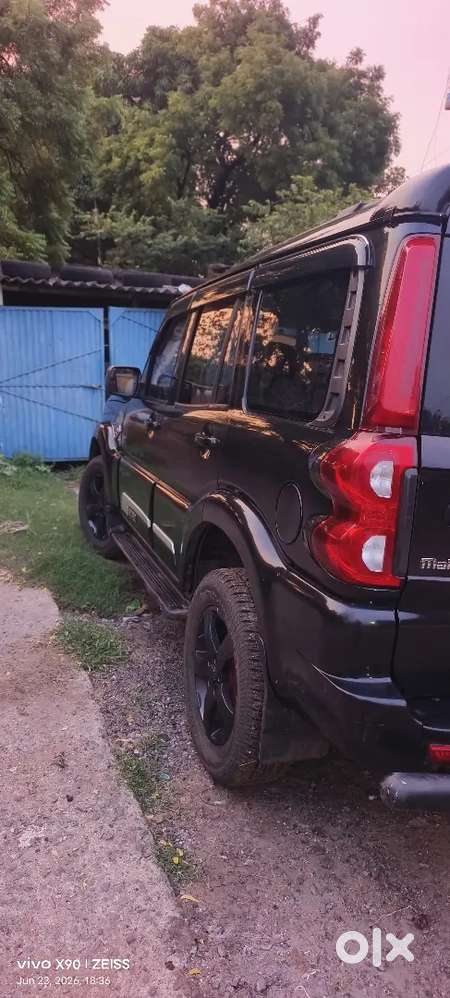 Mahindra Scorpio 2019 Diesel Well Maintained