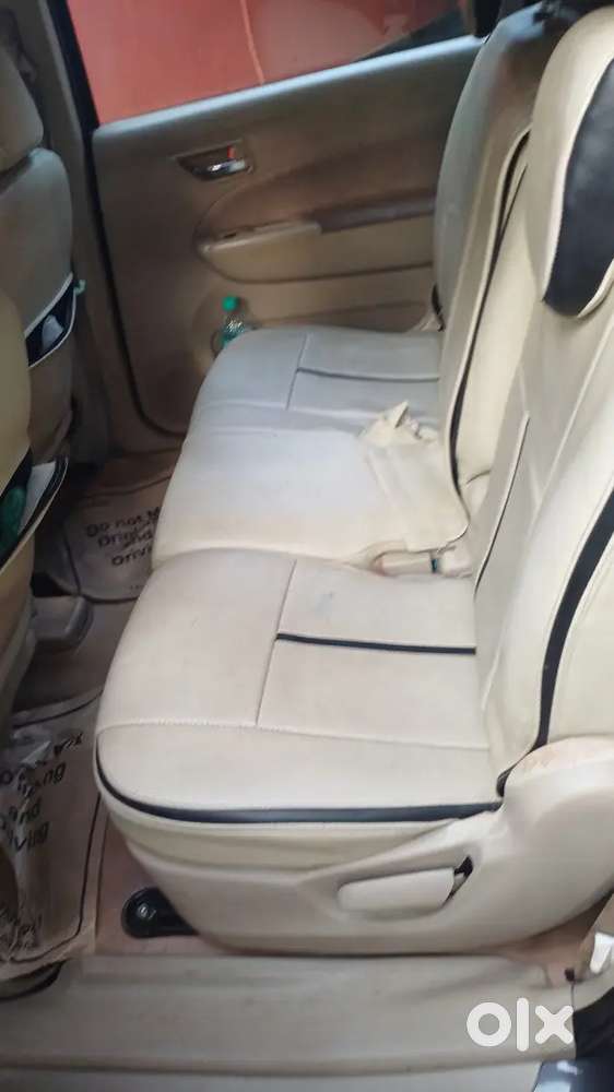 Maruti Suzuki Ertiga 2013 Petrol 94000 Km Driven