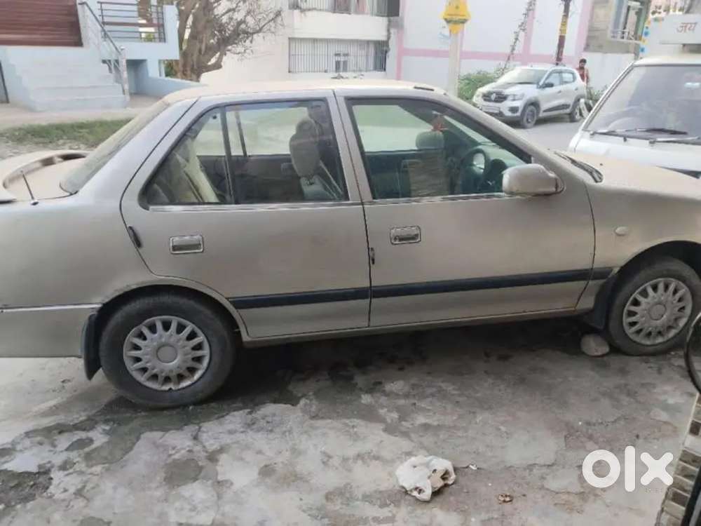 Maruti Suzuki Esteem Vxi Model 2005
