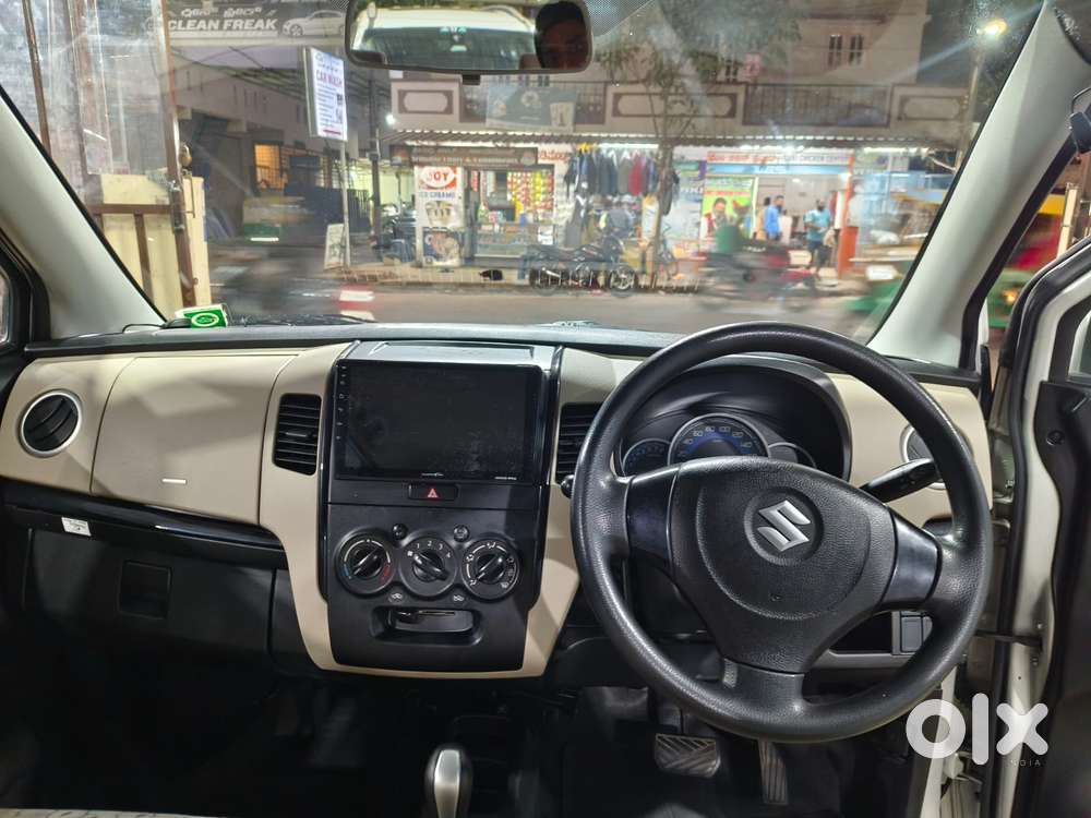 Maruti Suzuki Wagon R 1.0 Vxi Plus Amt, 2018, Petrol