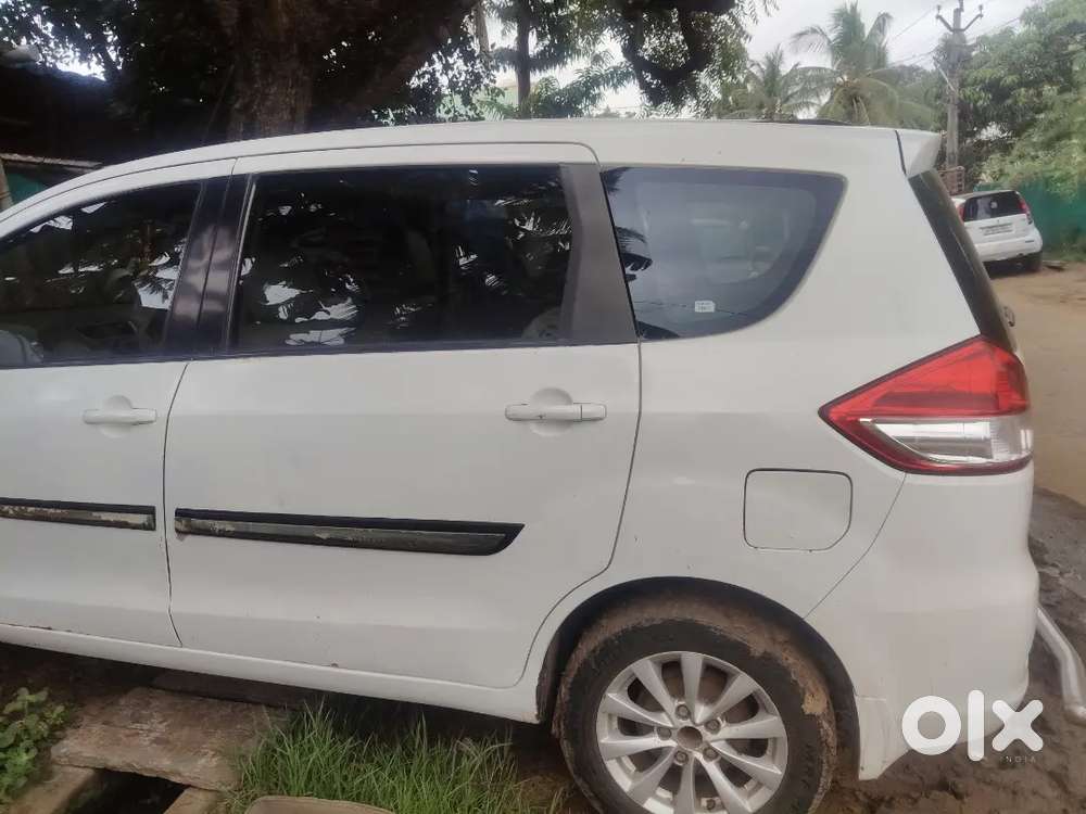 Maruti Suzuki Ertiga 2012 Diesel 170000 Km Driven
