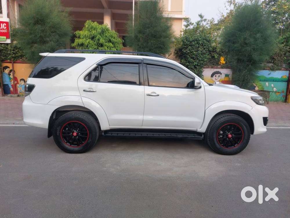 Toyota Fortuner 3.0 4x2 Mt, 2015, Diesel