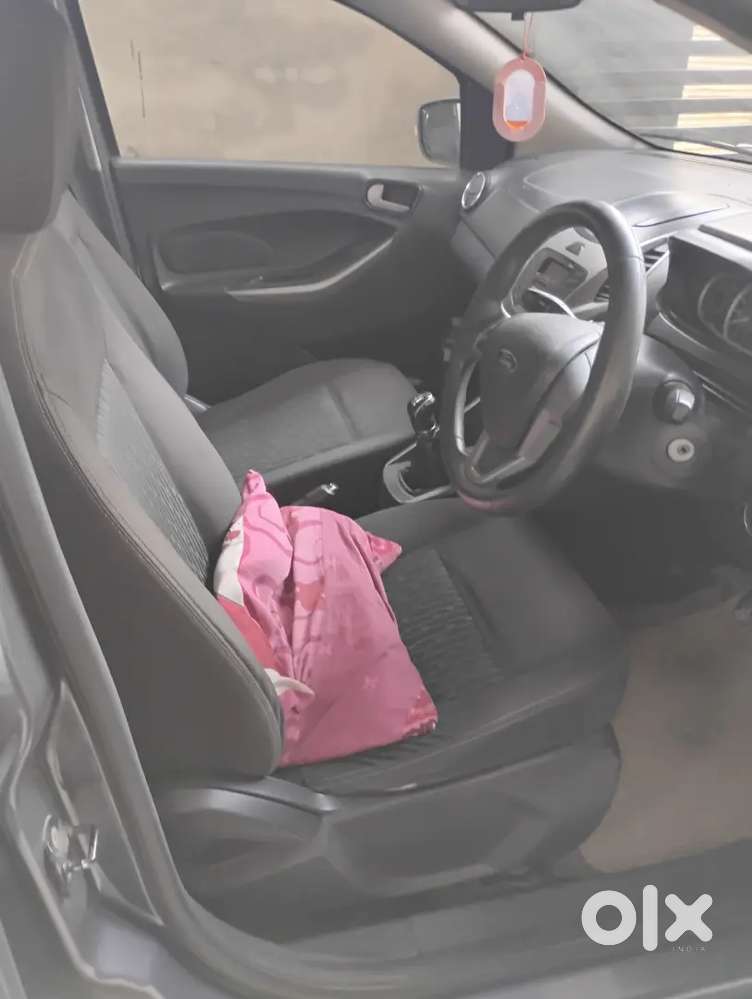 Ford Figo Diesel 2016 Variant .