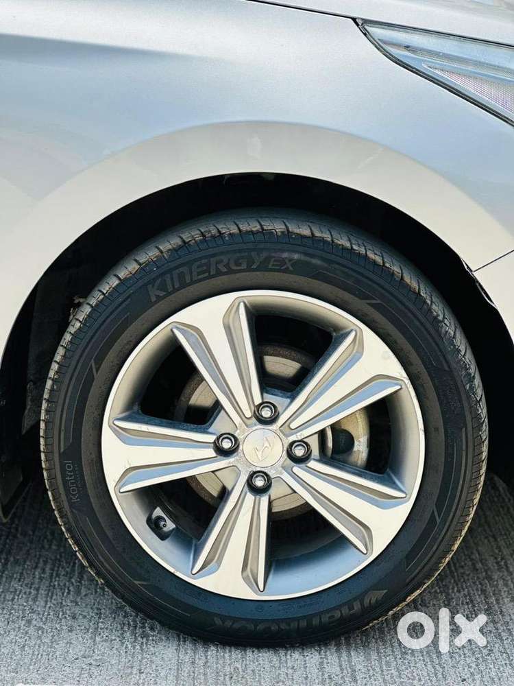 Hyundai Fluidic Verna 2018 Petrol Well Maintained