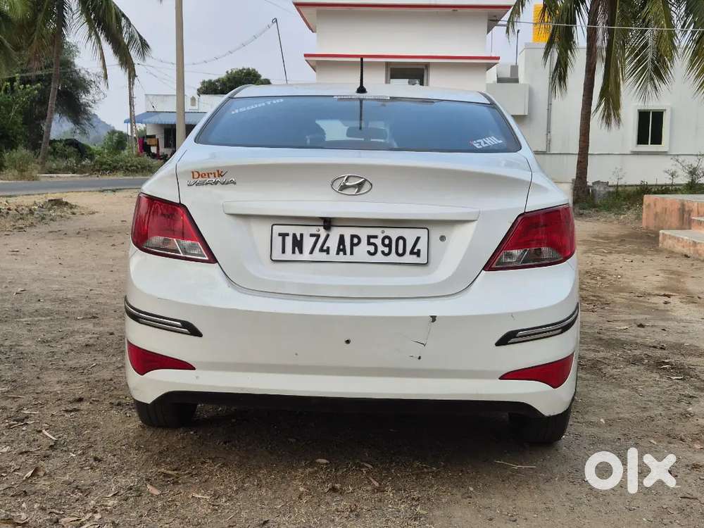 Hyundai Verna Fluidic 2017 Manual 79000 Km