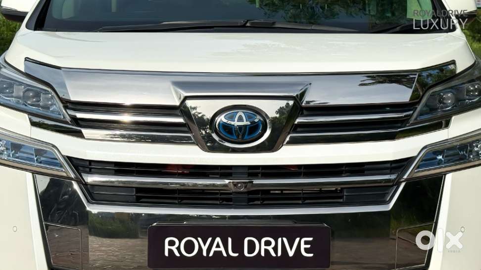 Toyota Vellfire, 2021, Petrol