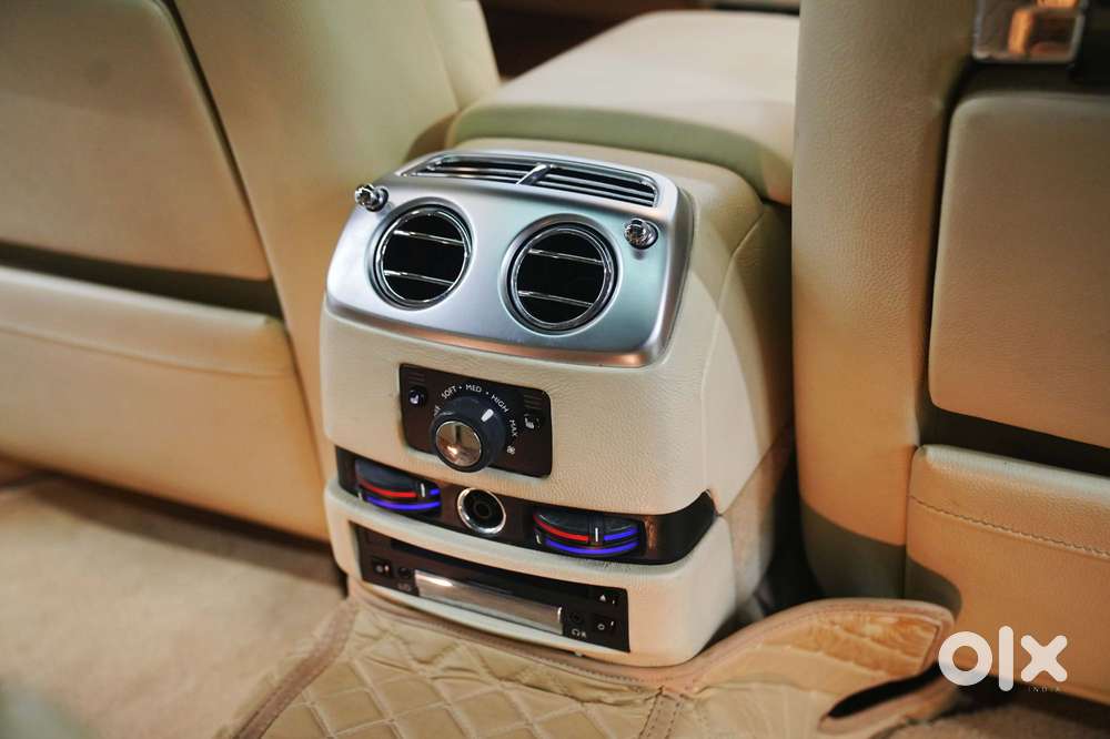 Rolls-royce Ghost Standard, 2012, Petrol