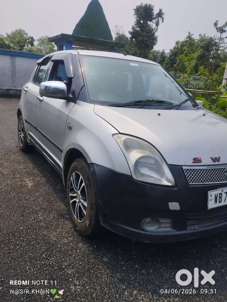 Maruti Suzuki Swift 2005 Petrol 80000 Km Driven
