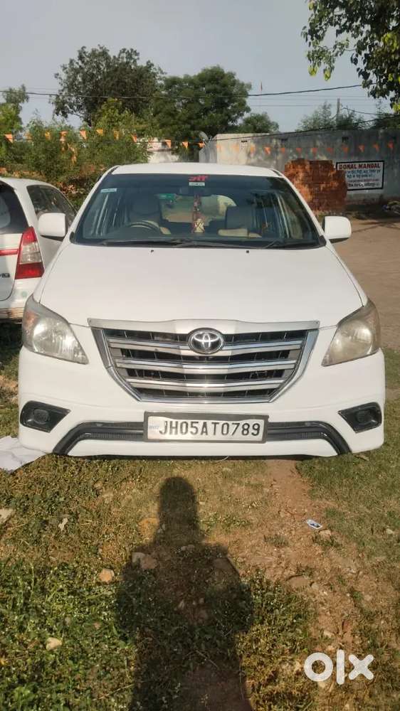 Toyota Innova 2013 Diesel Well Maintained