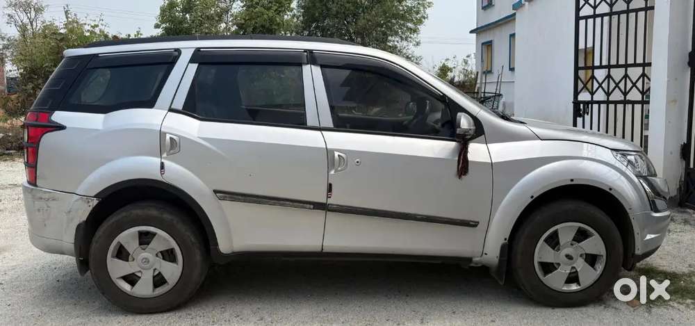 Mahindra Xuv500 2014 Diesel 105000 Km Driven