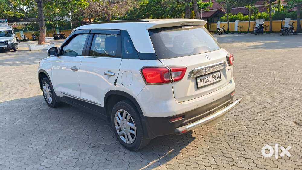 Maruti Suzuki Brezza, 2022, Petrol