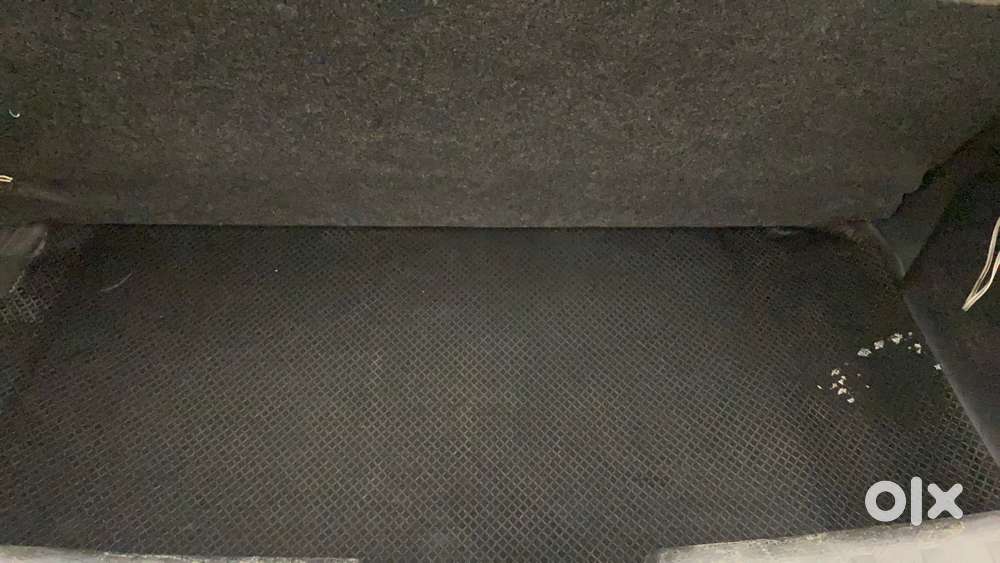 Maruti Suzuki Swift 2011-2014 Vxi, 2013, Petrol