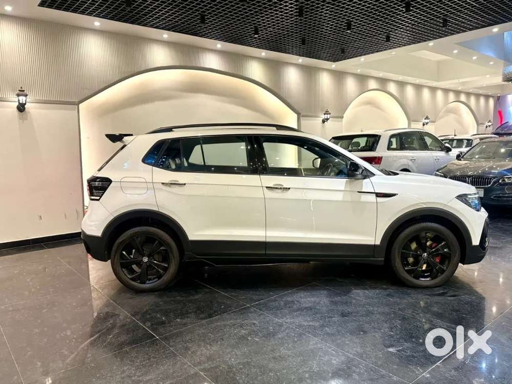 Volkswagen Taigun, 2025, Petrol
