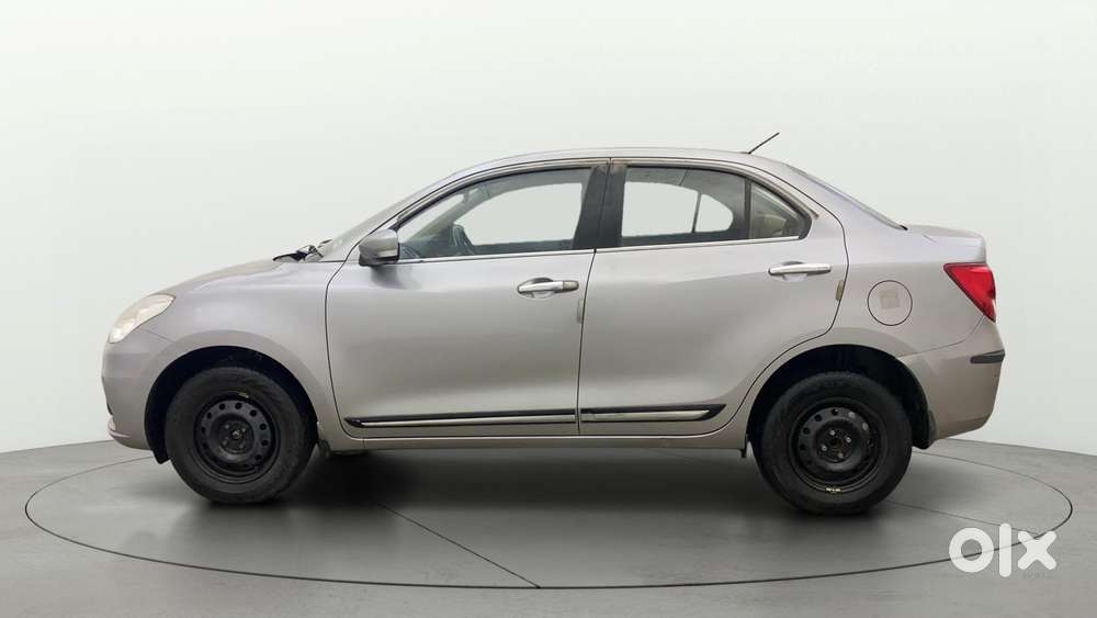 Maruti Suzuki Swift Dzire 1.2 Vxi Bsiv, 2022, Petrol
