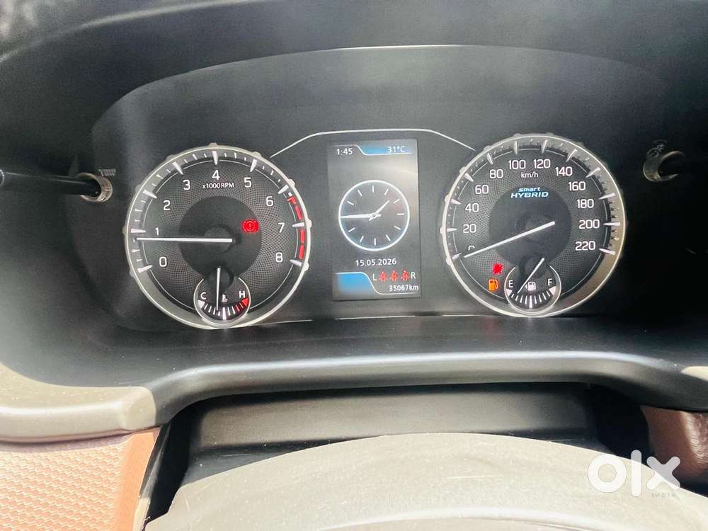Maruti Suzuki Brezza 1.5 Zxi Smart Hybrid, 2024, Petrol