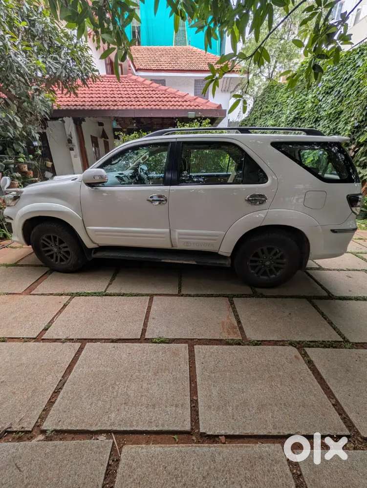 Toyota Fortuner 2016 Diesel Well Maintained