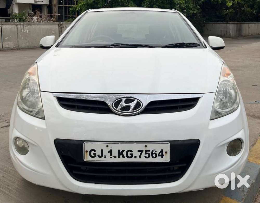 Hyundai I20 1.2 Asta, 2011, Cng & Hybrids