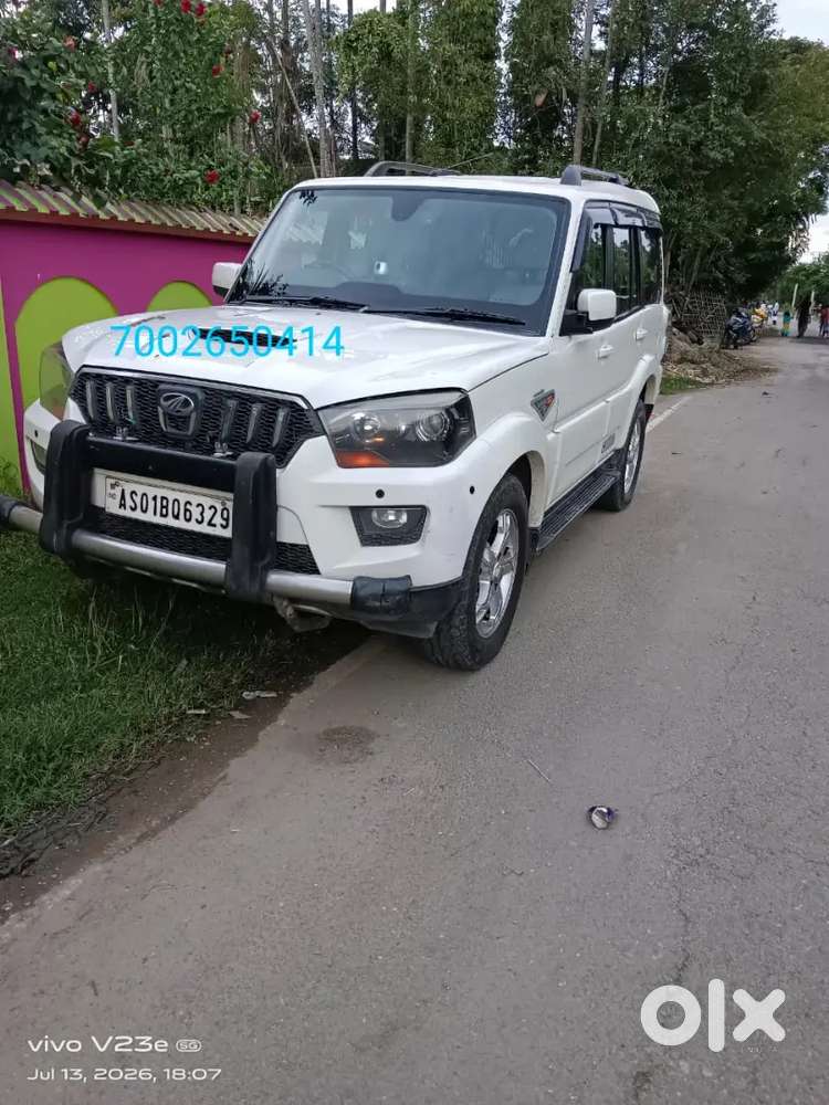Mahindra Scorpio 2.2 S10 2015