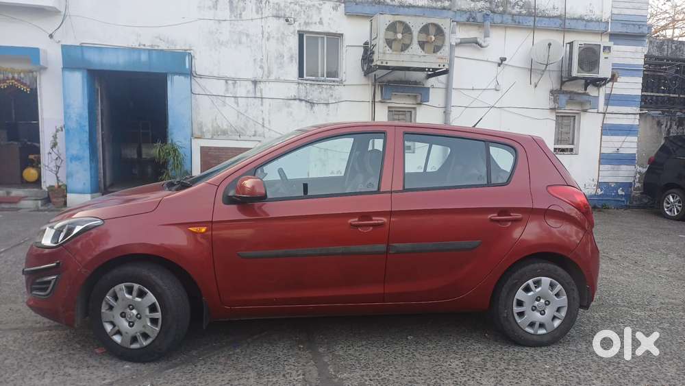 Hyundai I20 Magna 1.2 Mt, 2012, Petrol
