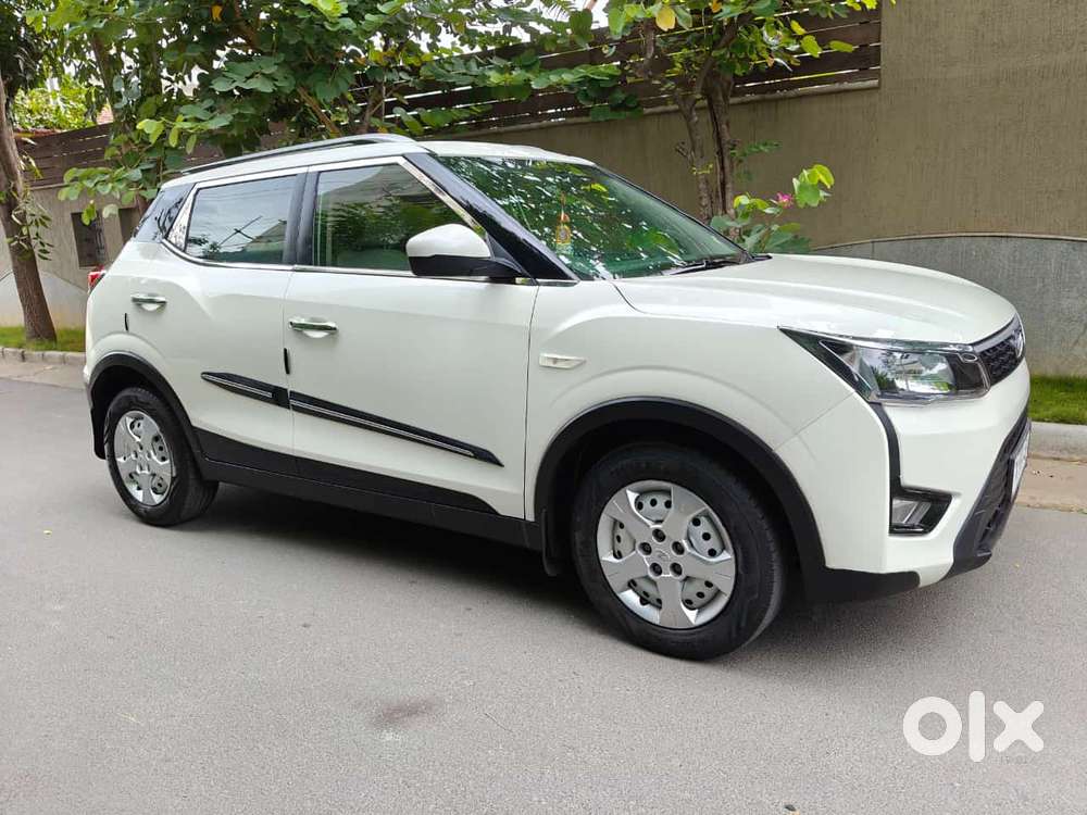 Mahindra Xuv300 W4, 2021, Petrol