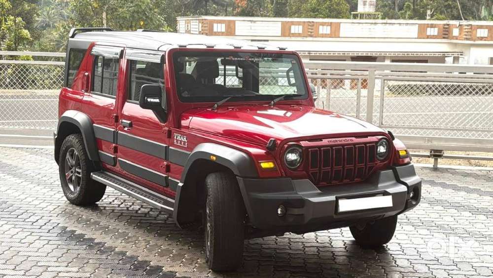 Mahindra Thar Roxx Ax3 L Diesel Mt 2wd, 2025