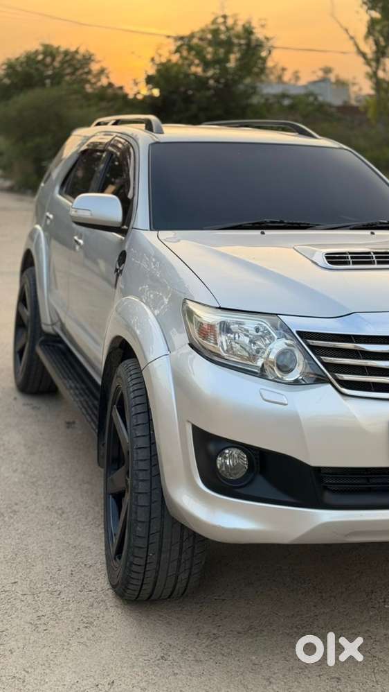 Toyota Fortuner Diesel 2013