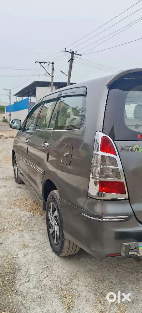 2013 Model...2 Owner...toyota Innova Gx