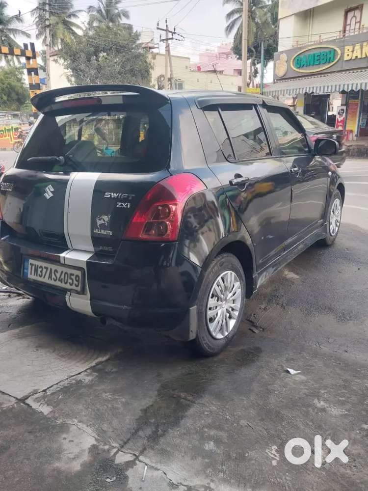 Maruti Suzuki Swift 2006 Petrol Well Maintained