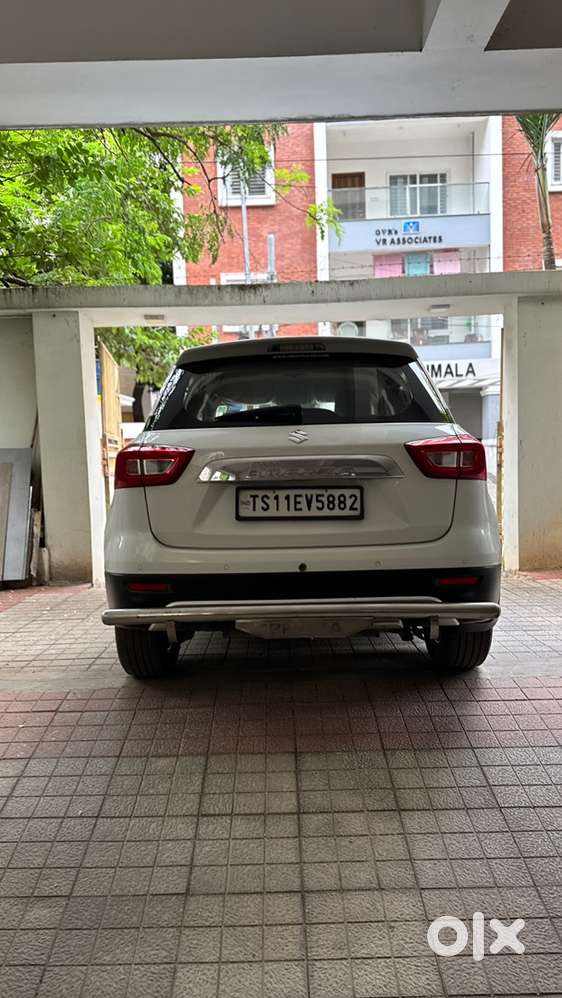 Maruti Vitara Brezza Zxi 2021 First Owner On Showroom Track