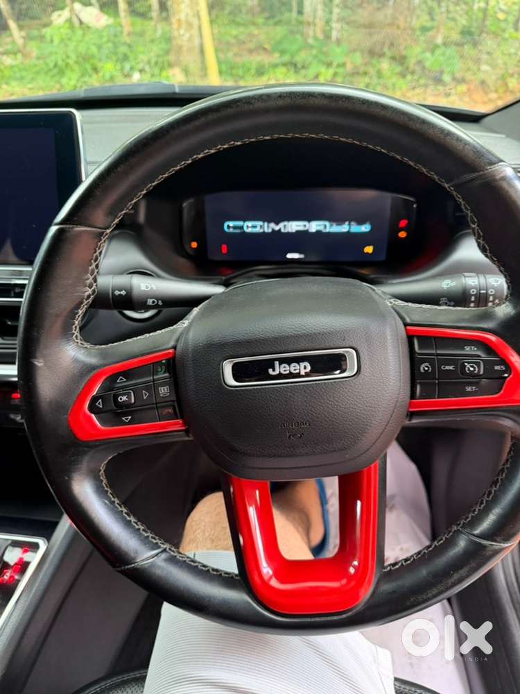 2022 Jeep Compass Model S - Grey