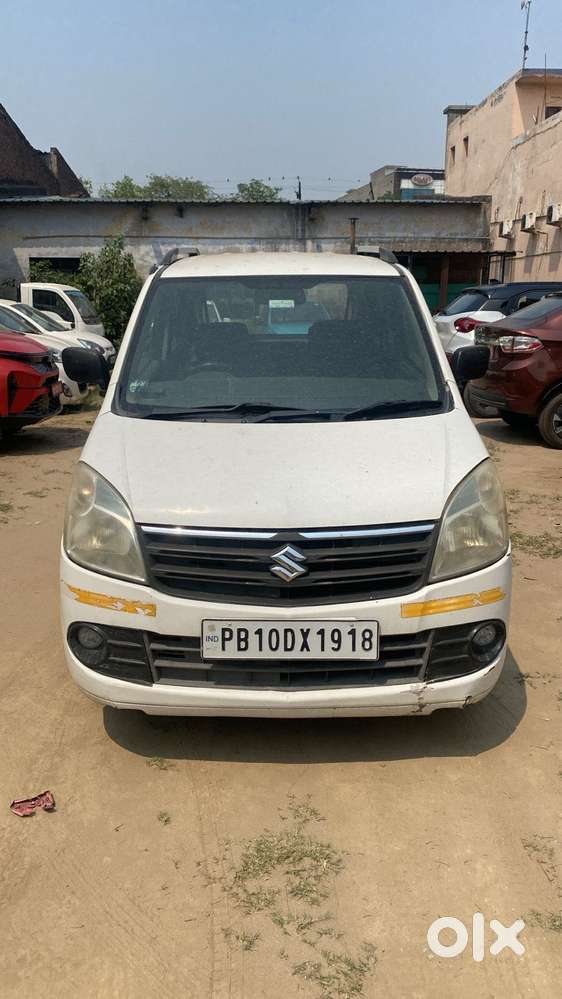 Maruti Suzuki Wagon R Lxi, 2012, Petrol