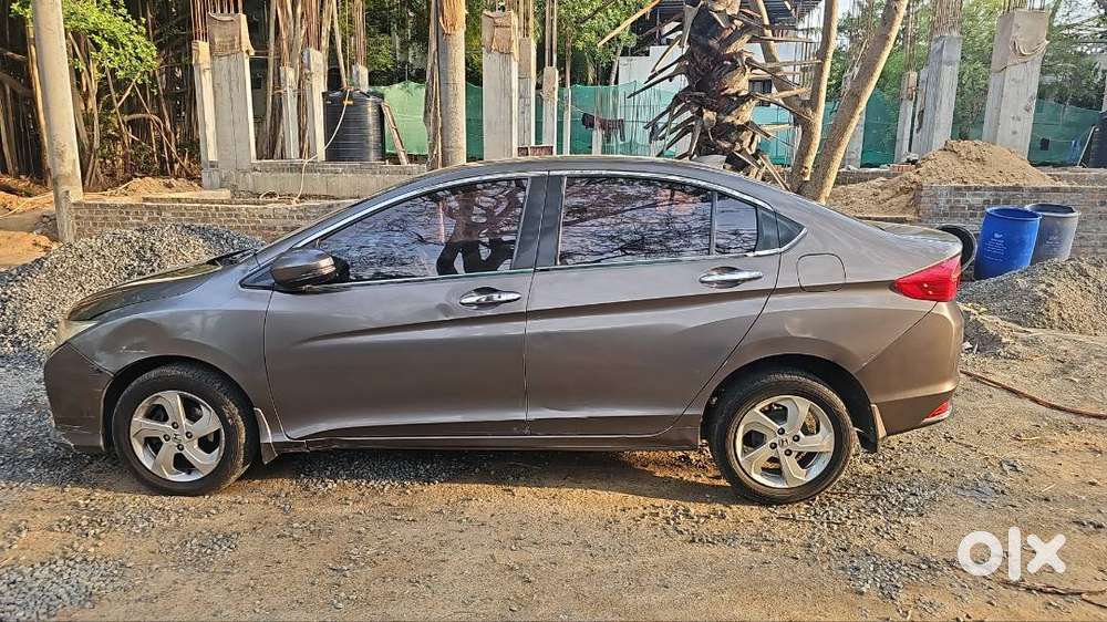 Honda City Top End Model, Manual