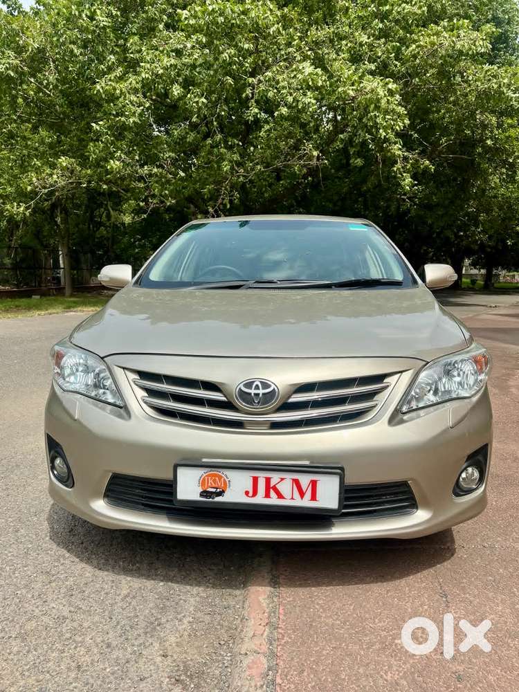 Toyota Corolla Altis [ ] 1.8 Vl At, 2013, Petrol