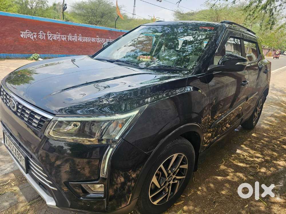Suv 300 Top Modal, Make August, 2022, 27000 Run 1st Owner Is On Sell