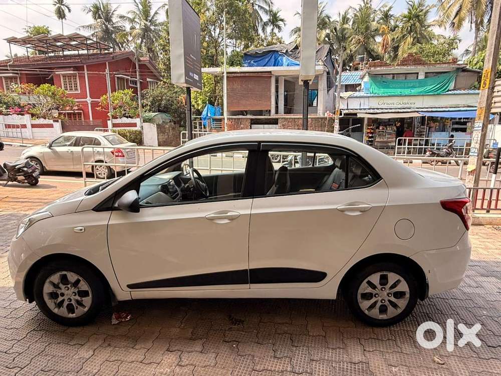 Hyundai Xcent 2014 Petrol Well Maintained