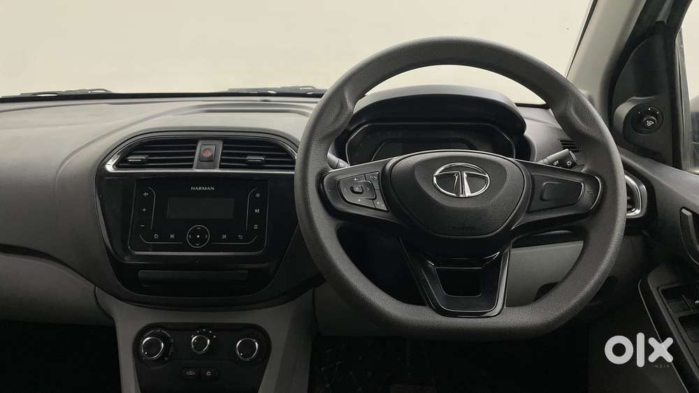 Tata Tiago 1.2 Revotron Xta, 2023, Petrol