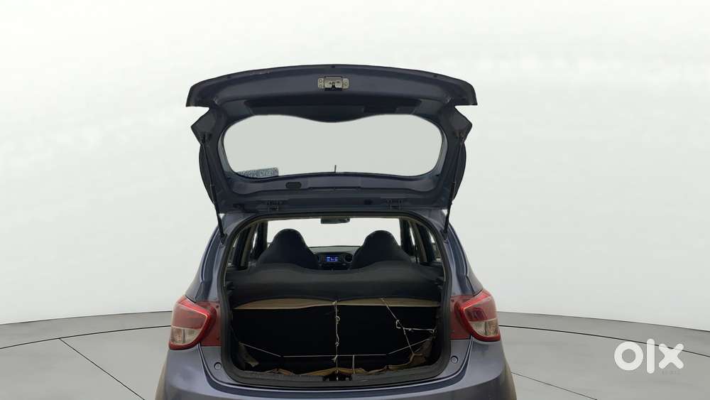 Hyundai Grand I10 2013-2016 At Sportz, 2014, Petrol