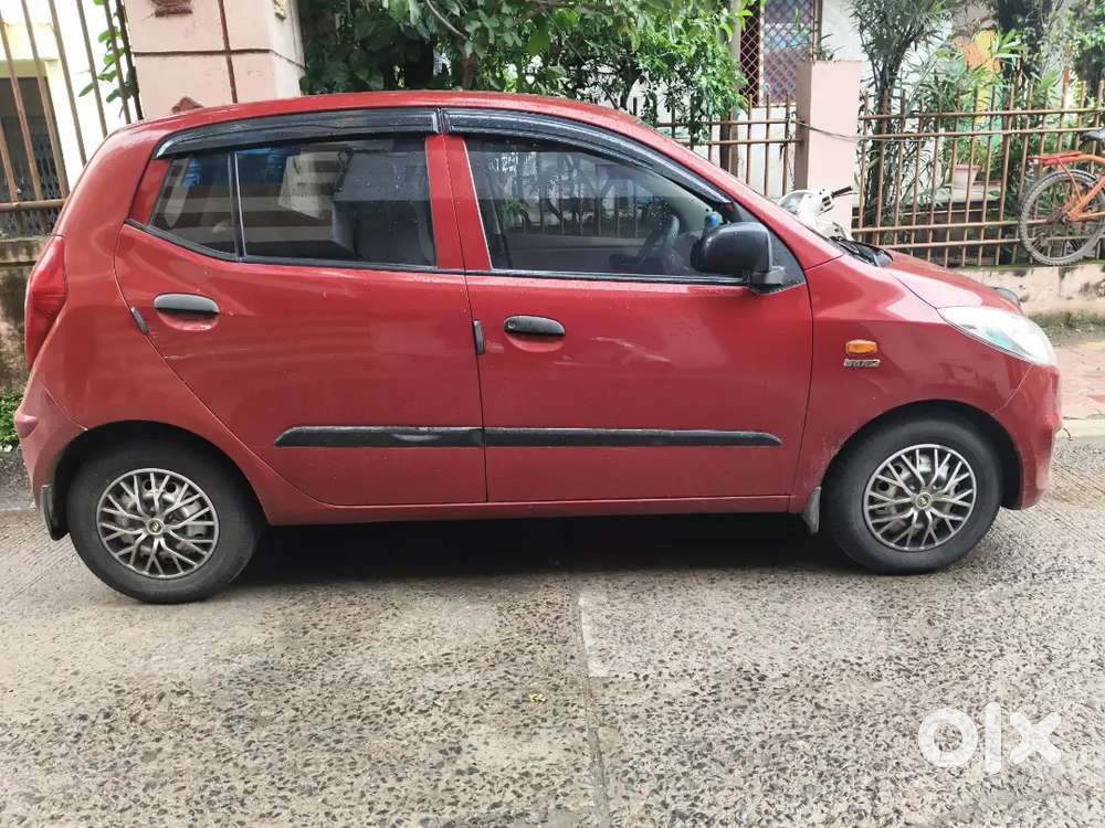 Hyundai I10 Petrol Manual 12 Year गाड़ी फेल करने वाले को 5000 का नगद इ
