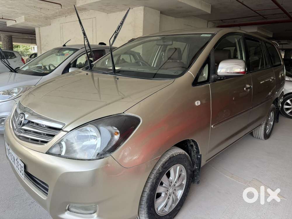 Toyota Innova 2.5 Vx 7 Str, 2011, Diesel