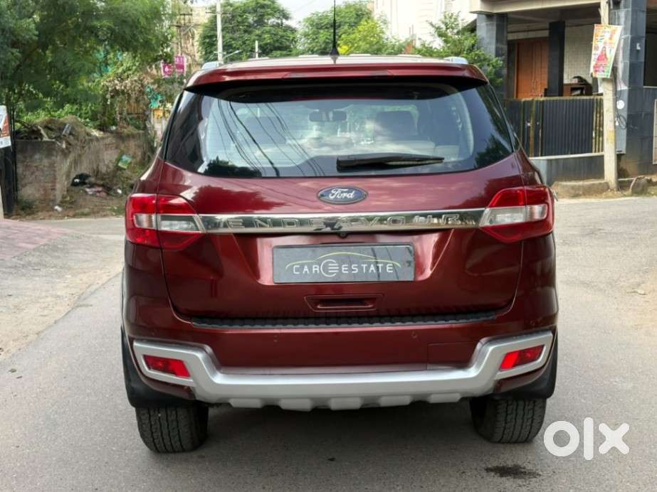 Ford Endeavour 3.2 Titanium 4x4 At, 2016, Diesel