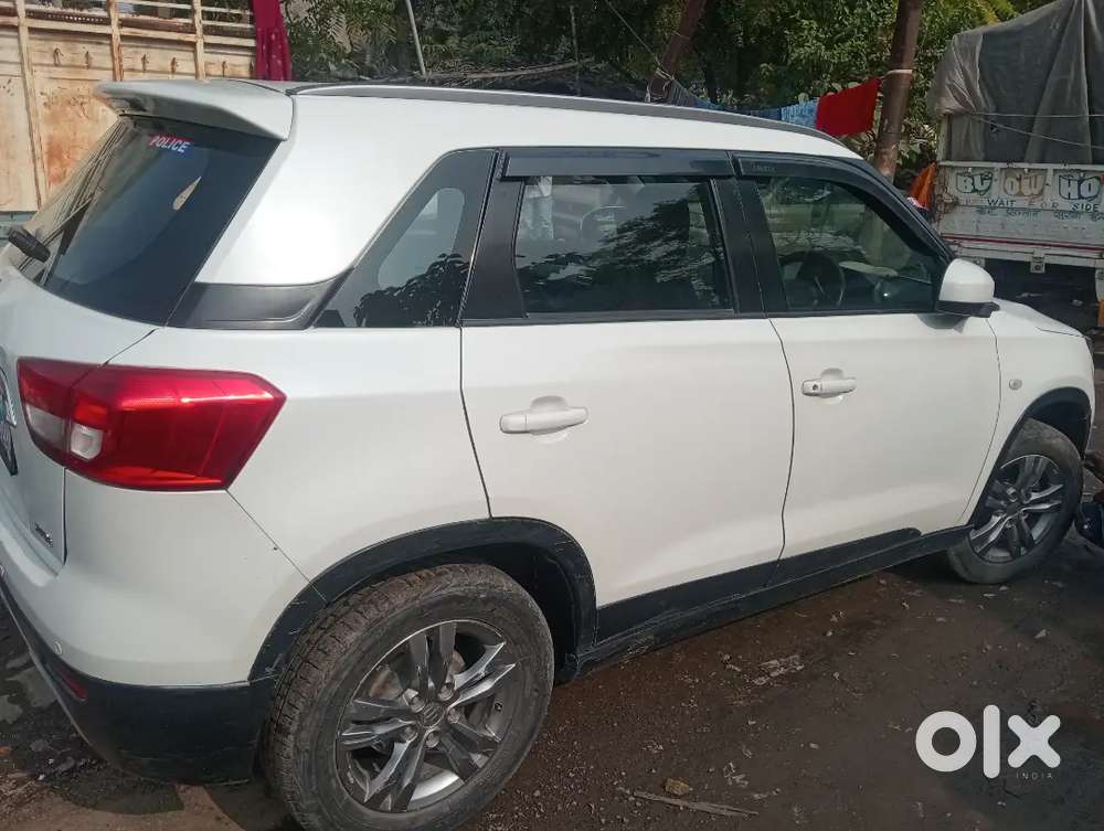 Maruti Suzuki Brezza 2017 Diesel 80000 Km Driven