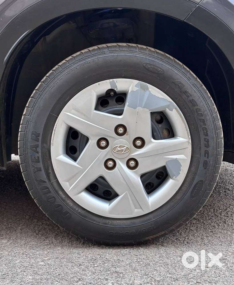 Hyundai Venue 1.2 S (o), 2021, Petrol