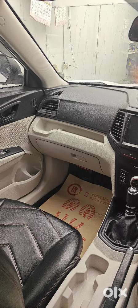 Mahindra Xuv300 W4 Sunroof