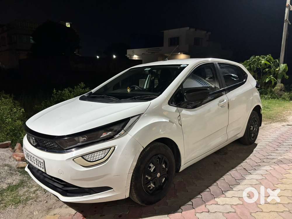 Tata Altroz Petrol 2020 Year