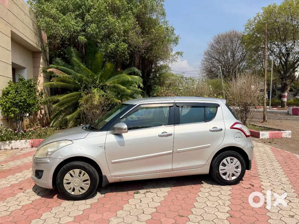 Maruti Suzuki Swift 2012