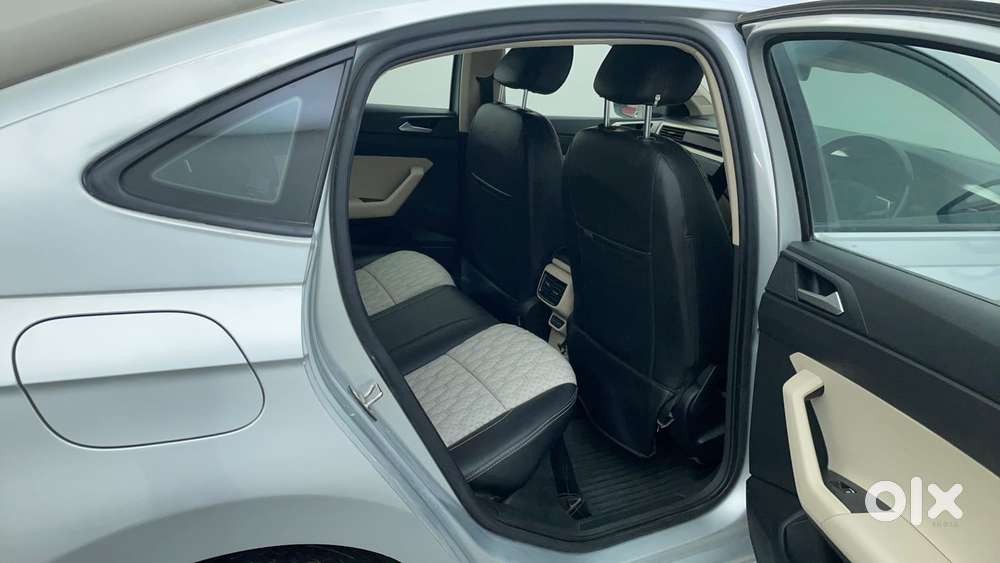 Volkswagen Virtus Highline Plus 1.0 Tsi At, 2022, Petrol