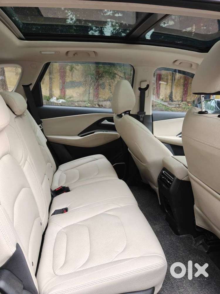 Mg Hector Sharp Pro 1.5 Turbo Cvt Dual Tone, 2023, Petrol